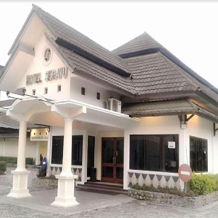 Serayu Hotel Тимика Экстерьер фото