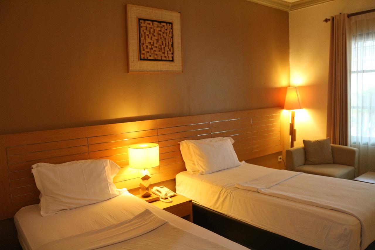 Serayu Hotel Тимика Экстерьер фото