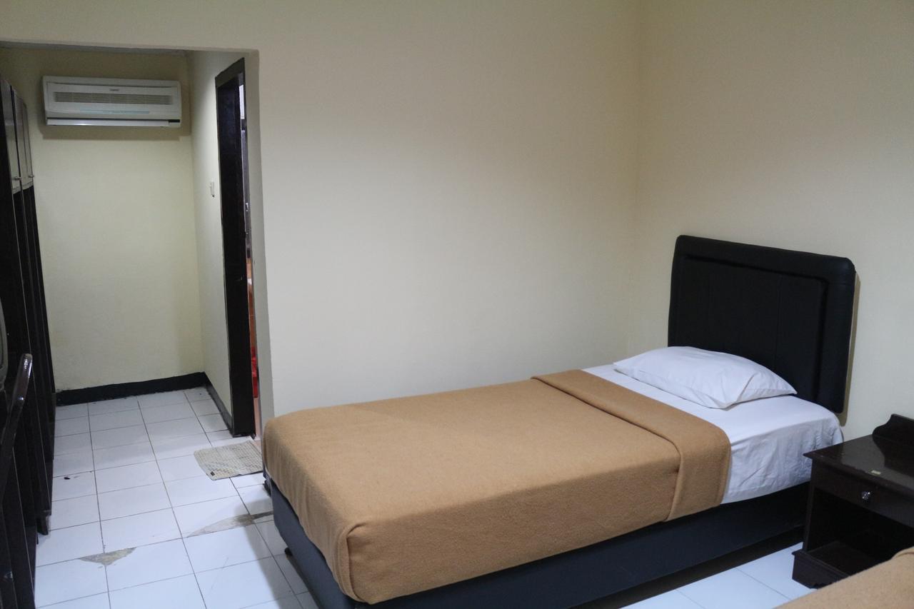 Serayu Hotel Тимика Экстерьер фото